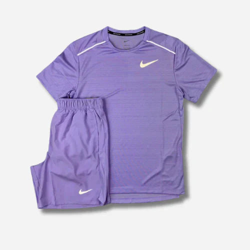 Ensemble running Violet